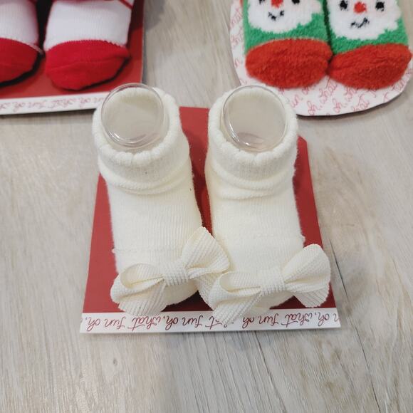 New Set Of 3 Stepping Stones Holidays Christmas Baby Socks Size 0-6M - Picture 4 of 5